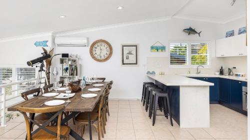 Nelson Bay Casa | Water Views on Wallawa
