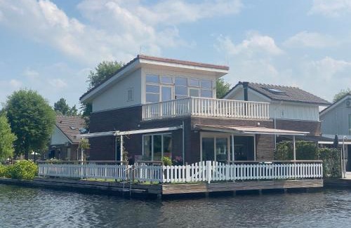 Vinkeveen Casa | Water Villa Minaro Vinkeveen