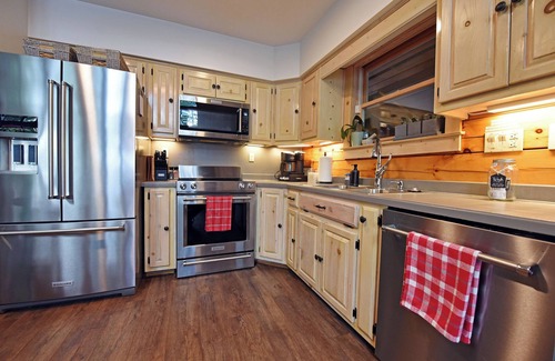Blairsville Cabina | Water Yr-Around, Cabin on Lake Nottely