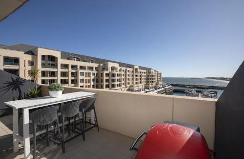 Glenelg Apartamento | Watercolours on Marina