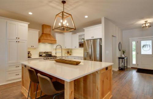 Alexandria Casa | Watercraft and Dock Lakefront Retreat in Alexandria
