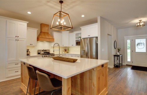 Alexandria Casa | Watercraft & Dock: Lakefront Retreat in Alexandria