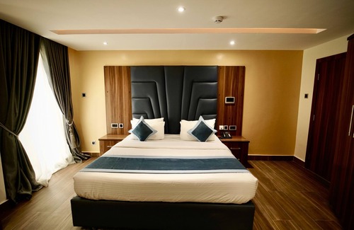 Lagos Hotel | Watercress Hotels