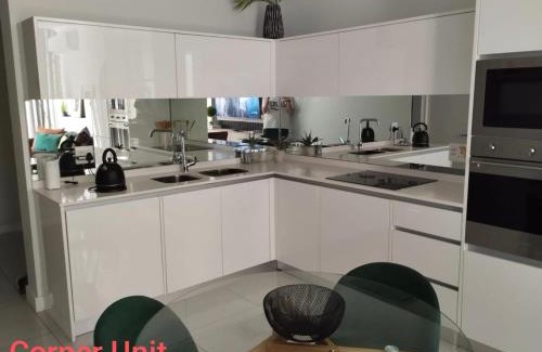 Greater Johannesburg Metropolitan Area Apartamento | Waterfall Luxury Apartment