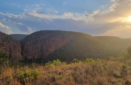 Kranspoort Vakansiedorp Cabina | Waterfall Safari Lodge