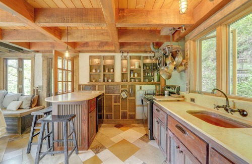 Cullowhee Cabina | Waterfall Views - 'Blue Ghost' Cabin in Cullowhee!