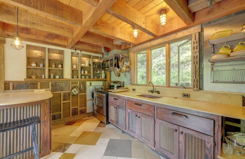 Cullowhee Cabina | Waterfall Views - 'Blue Ghost' Cabin in Cullowhee!