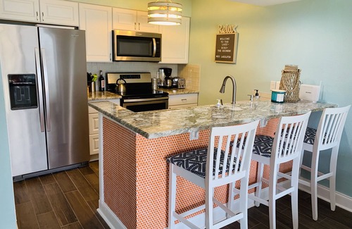 Walden on Lake Conroe Condominio | Frente al mar - Bellamente decorado 2 dormitorios / 2 baños - Capacidad para 7