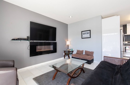 Regional District of Nanaimo Condominio | Waterfront 2 Bedroom Condo- Close to Ferry