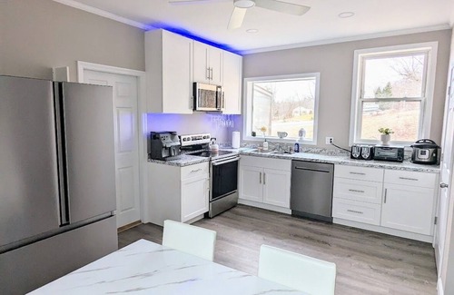 Gardiner Cabaña | Waterfront 2br/2ba cottage