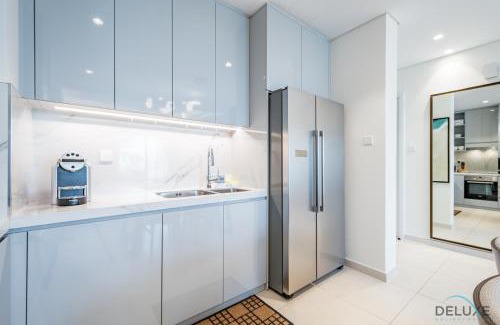 Sharm Apartamento | Waterfront 2BR in The Address Fujairah Residences Block C, Sharm by Deluxe Holiday Homes