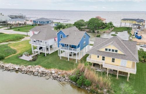 El Lago Casa | Waterfront 3br Seabrook Bay & Sunset Views!