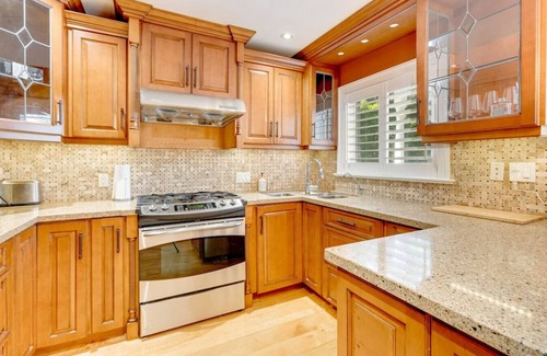 Brock Casa | Waterfront 4BR Cottage: *Boat Deck & BBQ*