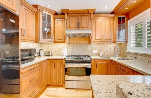 Brock Casa | Waterfront 4BR Cottage: *Boat Deck & BBQ*
