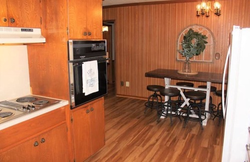Karnack Casa | Waterfront 5 Bedroom