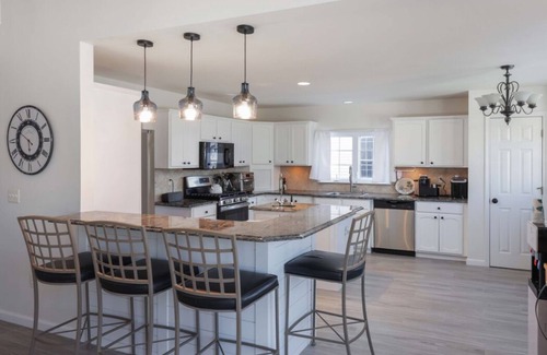 Bayville Casa | Waterfront 5-bedroom house w/ Boat Lift & Jet Ski Docks. Short walk to beach.