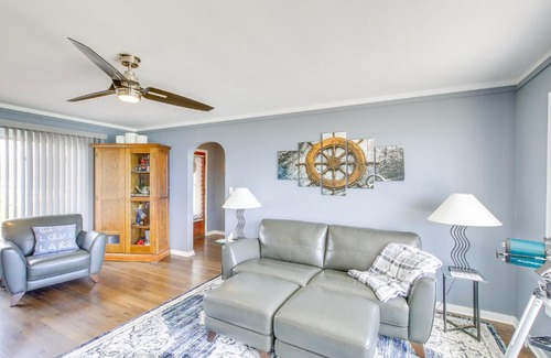 Algoma Casa | Waterfront Algoma Vacation Rental on Lake Michigan