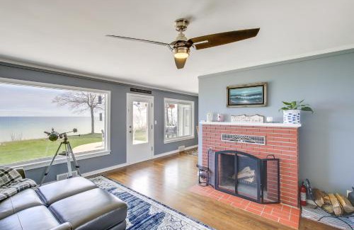 Algoma Casa | Waterfront Algoma Vacation Rental on Lake Michigan