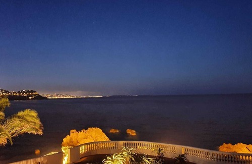Le Trayas Apartamento | Waterfront apartment