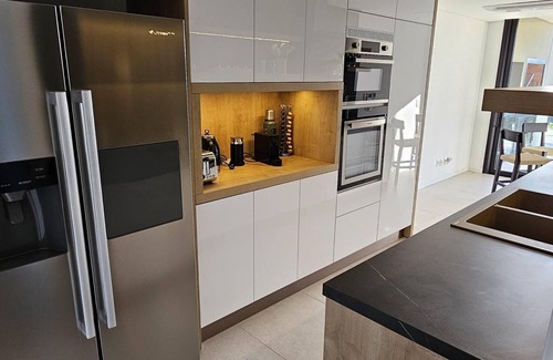 Guazuvira Nuevo Apartamento | Waterfront apartment, full amenities and 24 hours security.