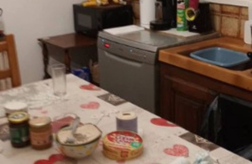 Limoux Apartamento | Waterfront Apartment with Garden