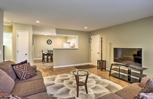 Eureka Apartamento | Waterfront Apartment with Private Fenced Yard!