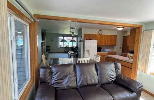 Tawas City Casa | Waterfront Beach House