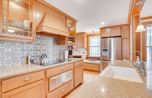Buckeye Lake Casa | Waterfront Buckeye Lake House: Deck + Views!
