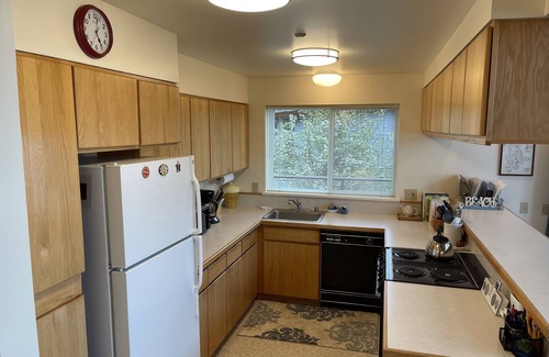 Vashon Island Cabina | Waterfront cabin facing the sunset