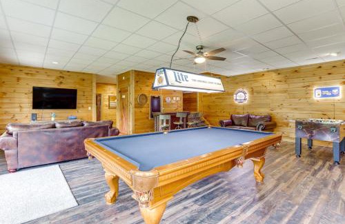 Blue Ridge Casa | Waterfront Cabin in Ellijay Hot Tub and Game Room