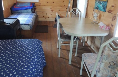 Grey Highlands Cabina | Cabina frente al mar en el lago privado de truchas