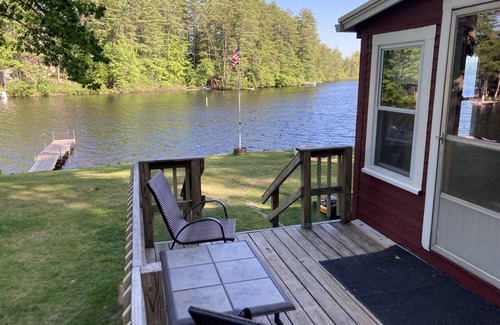 South Sanford Cabina | Waterfront cabin with 200 ft of flat waterfont