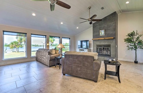 Callaway Casa | Waterfront Callaway Bayou Home with View and Boat Slip