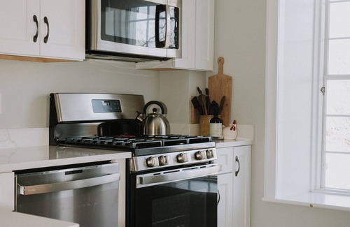Mount Marion Otro | Waterfront catskills farmstay in a 19th Century historic home on an Alpaca Farm