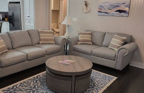 Shoreline Park Casa | Waterfront Comfort With Pool - Sleeps 8!