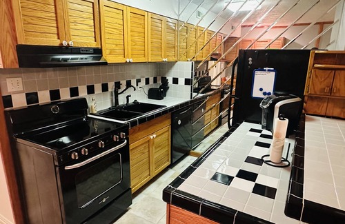 Port Arthur Apartamento | Waterfront Comfy Condo