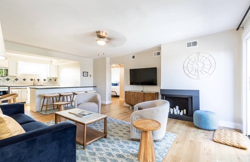 Eastport Condominio | Waterfront Condo with Views of Annapolis, Pool & Prime Eastport Location
