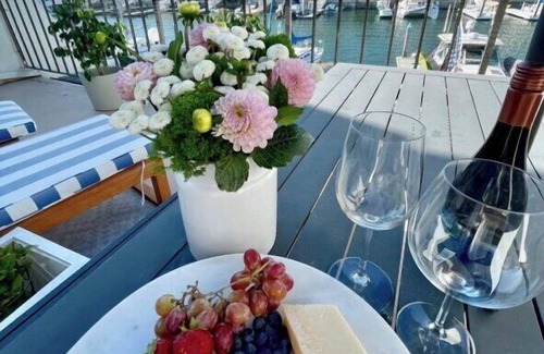 Coronado Cays Condominio | WATERFRONT CONDO WITH BOAT DOCK 2BR/2BA PET OK