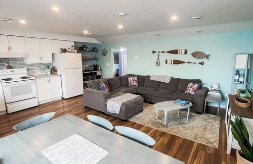 Greater Napanee Cabaña | Waterfront Cottage with Hot Tub, Sauna, Fire Pit! Very family-friendly!