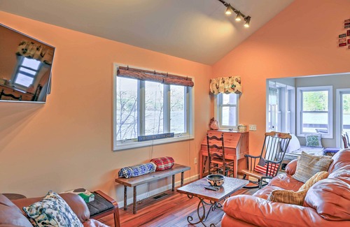 Great Barrington Cabaña | Casa frente al mar - 10 minutos de Great Barrington!