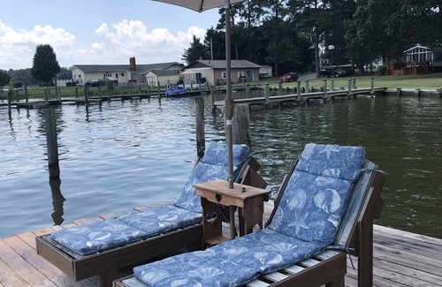 Swan Point Cabaña | Encantadora casa de huéspedes de un dormitorio frente al mar