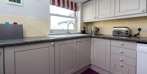 Aldeburgh Casa | Waterfront Cottage