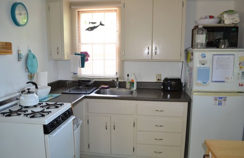 Eastham Cabaña | De Waterfront Cottage El ministro Pond W / privada de playa, muelle, Botes de remos