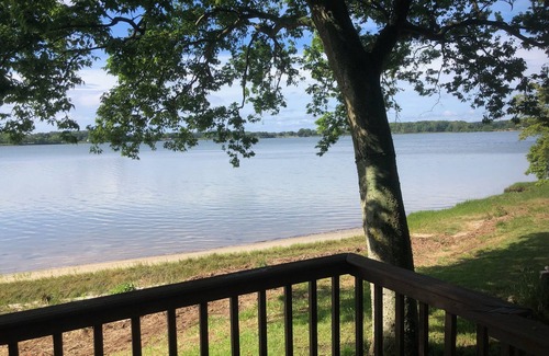 Davis Wharf Cabaña | Waterfront cottage on Occohannock Creek w/ beautiful Chesapeake Bay sunset views