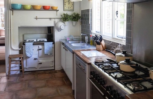 Corfe Casa | Waterfront Cottage en la playa en el hermoso campo de Dorset Capacidad 12