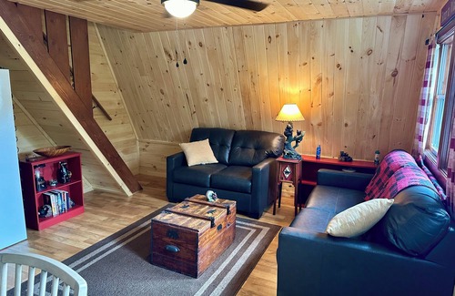 Stratford Cabina | Waterfront -Cozy Camp Triangle