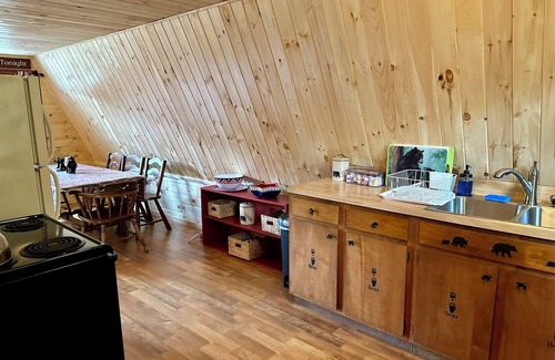 Stratford Cabina | Waterfront -Cozy Camp Triangle
