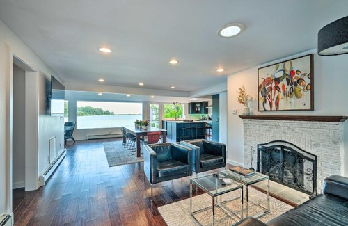 Deale Beach Casa | Waterfront Deale Home with Hot Tub and Bay Access