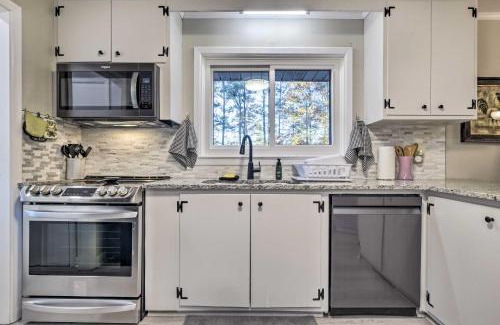 Durham Casa | Waterfront Durham Oasis, Close to Everything!