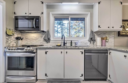 Durham Casa | Waterfront Durham Oasis, Close to Everything!